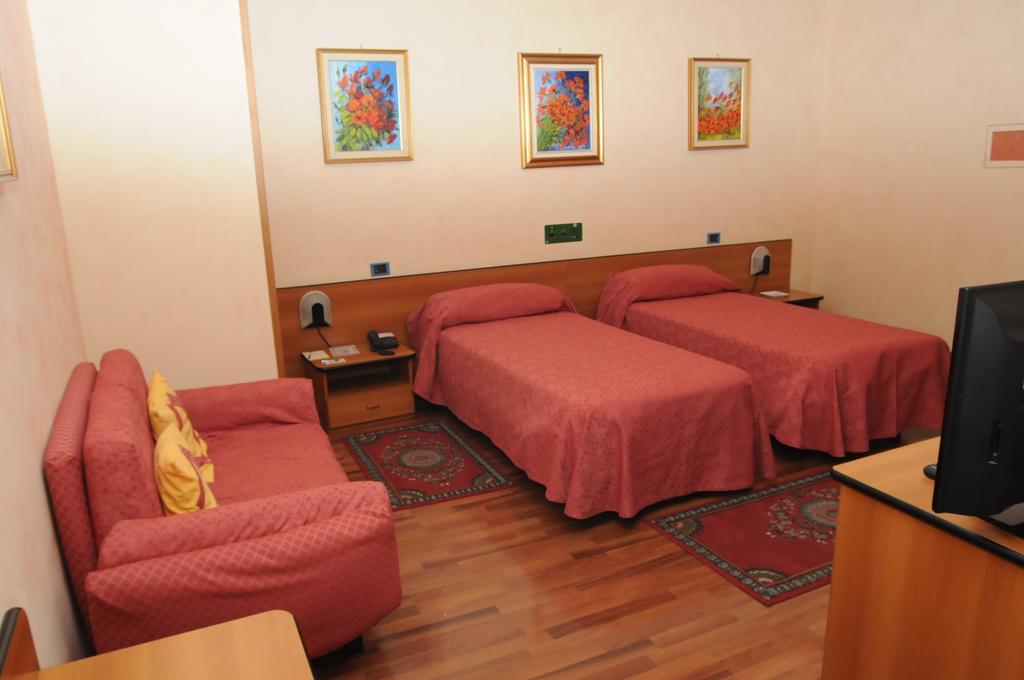 Hotel La Ruota Pianfei المظهر الخارجي الصورة