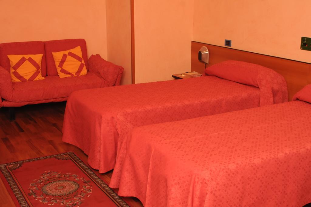 Hotel La Ruota Pianfei المظهر الخارجي الصورة